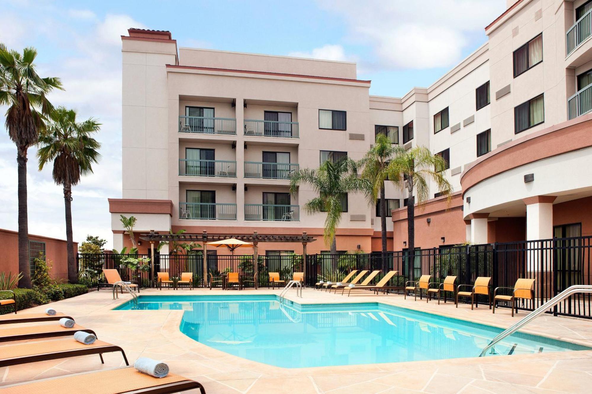 Courtyard Foothill Ranch Irvine East/Лейк-Форест Екстер'єр фото